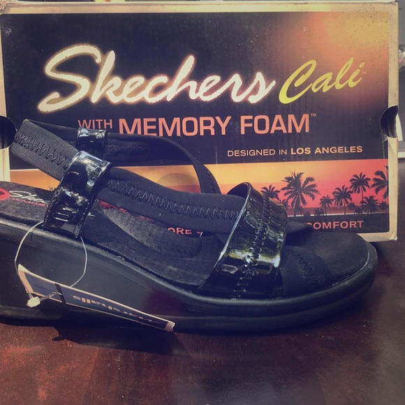 Shoes - Picture 1 of 3